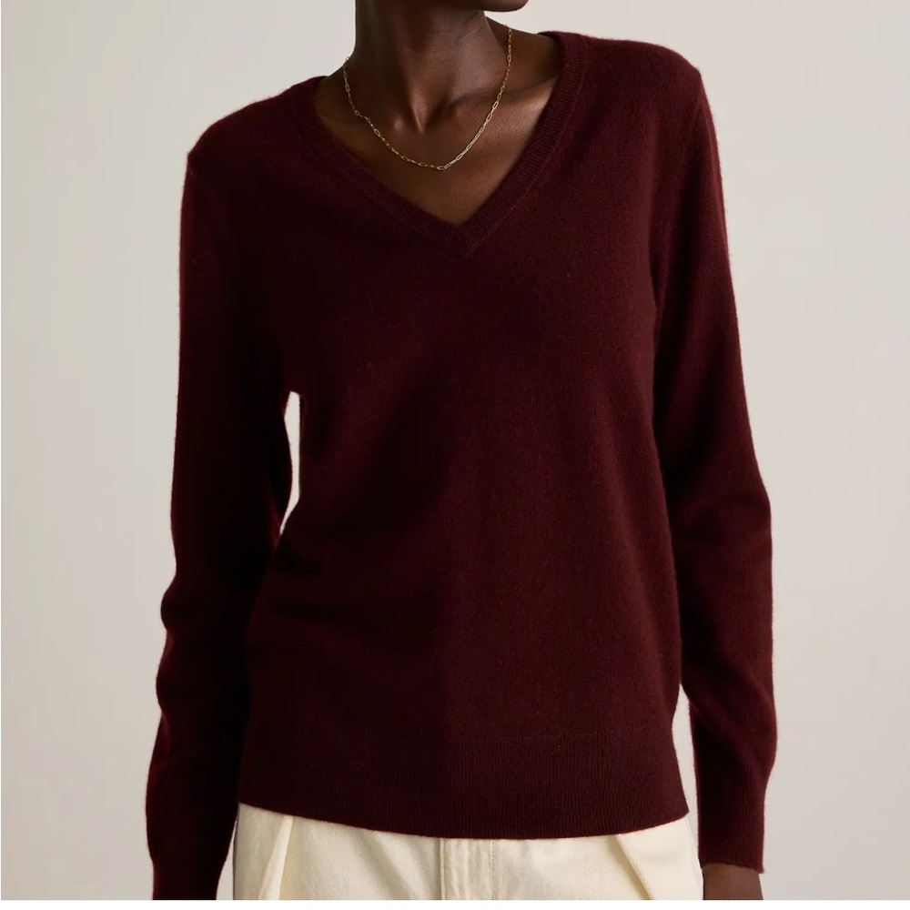 Quince Mongolian Cashmere Rich Burgundy V-Neck Sweater Sz XS